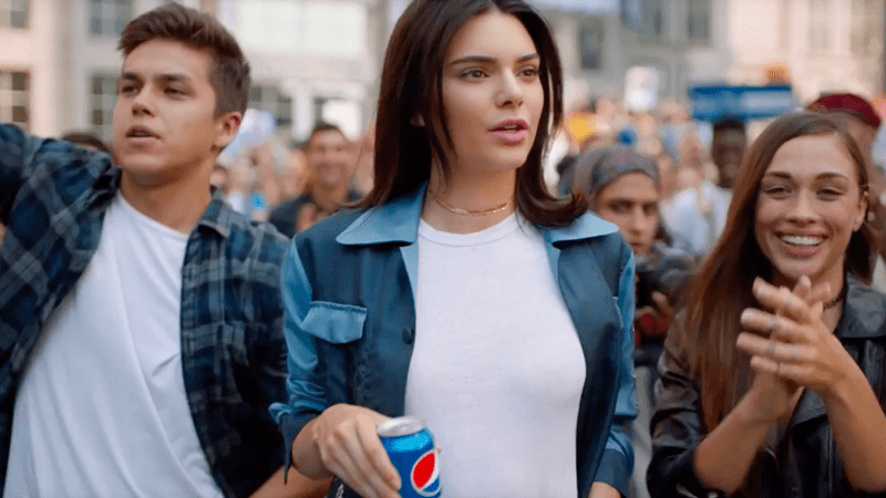 kendall-jenner-badbuzz-pepsi